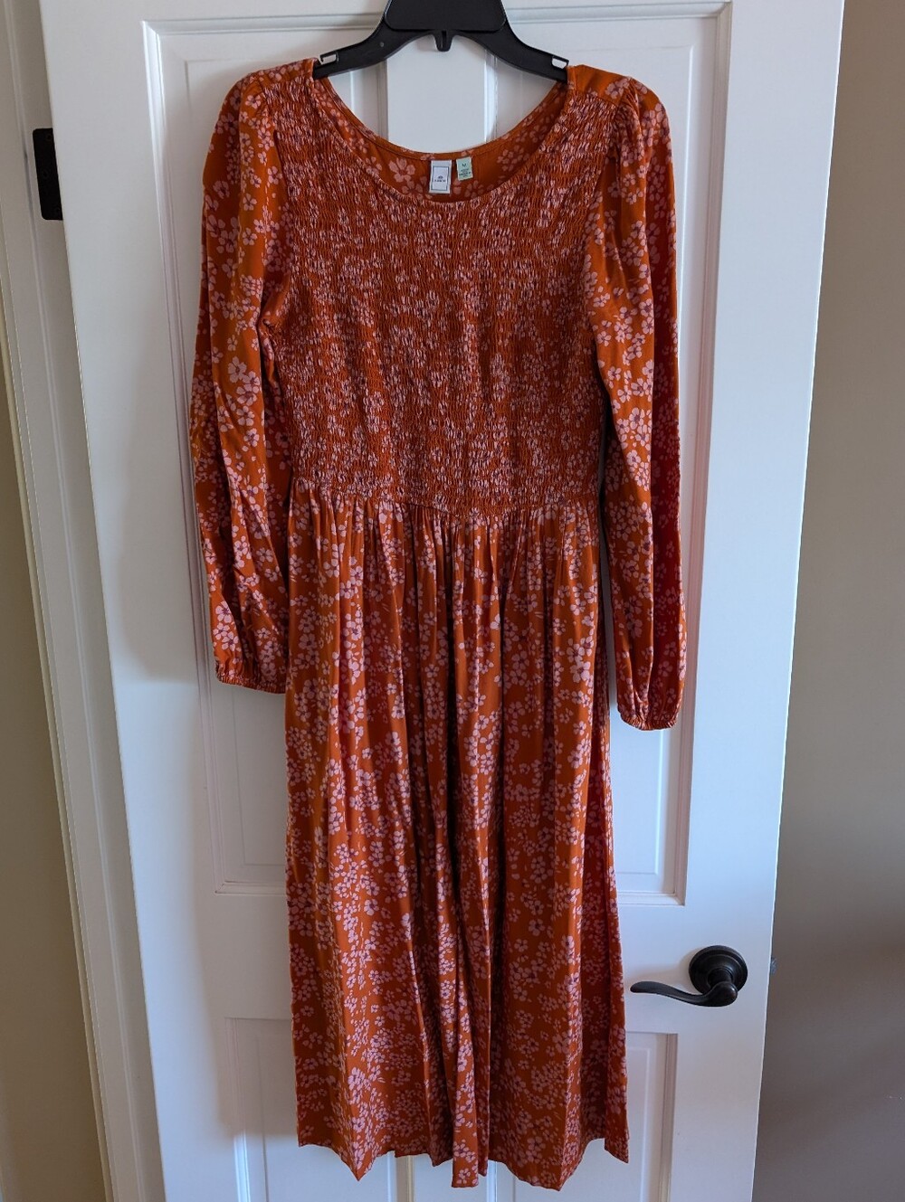 Women's Rust Floral Long Sleeve Smocked Midi Dress